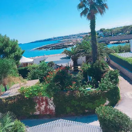 Bed & Breakfast Sasso D'oro A Mare